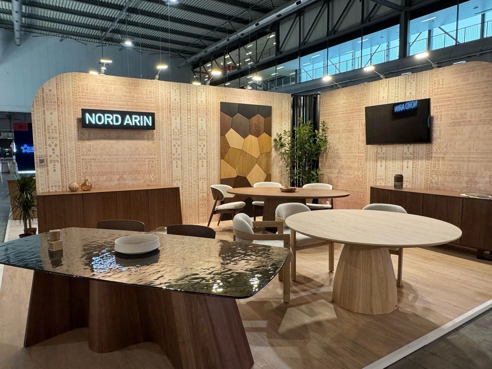 Idei și tendințe de la Salone del Mobile. 8 direcții principale în designul de mobilier